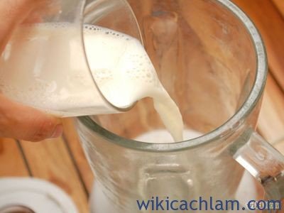 Cách làm sữa lắc hạnh nhân