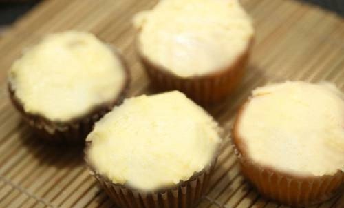 cach-lam-cup-cake-cay-thong-noel4