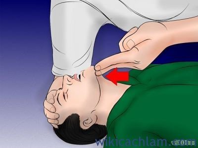670px-Do-CPR-on-an-Adult-Step-12-Version-2