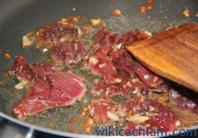 Cách làm thịt bò khô miếng thơm ngon đơn giản tại nhà-4