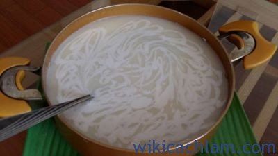 cách-làm-sữa-dừa-ngô-nếp-thơm-ngon-6