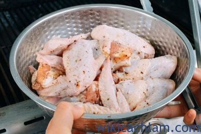 Cách nấu món cánh gà nướng than hoa đơn giản mà ngon