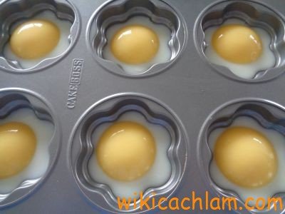 Cách làm bánh rau câu hình trứng gà Opla đón trung thu-2