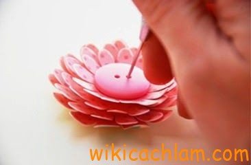 Cách làm thiệp hoa 3D handmade sinh động cho ngày 20/10-4