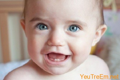 Những biểu hiện cho thấy trẻ sắp mọc răng