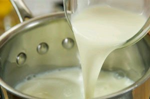 Cách làm trà sữa matcha ngon béo tại nhà-4