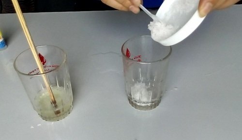 Cách làm slime chất nhờn ma quái đơn giản tại nhà-1