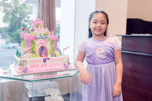 Những gợi ý quà sinh nhật cho bé gái 6 tuổi tạo bất ngờ cho bé