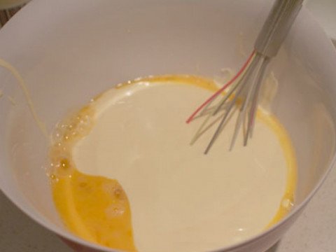 Cách làm bánh cupcake bằng nồi cơm điện cực ngon-3
