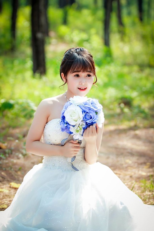 Hình ảnh cô dâu xinh đẹp trong ngày cưới 4