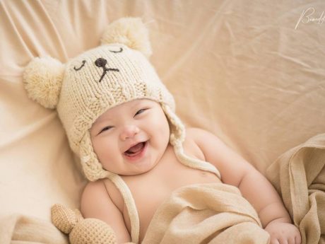 Hình ảnh những em bé dễ thương với ánh mắt tinh nghịch, nụ cười rạng rỡ và ngoại hình đáng yêu không đơn thuần là những bức ảnh đáng yêu mà còn là những gợi ý để các bậc cha mẹ khám phá nhiều điều mới lạ về con cái của mình.