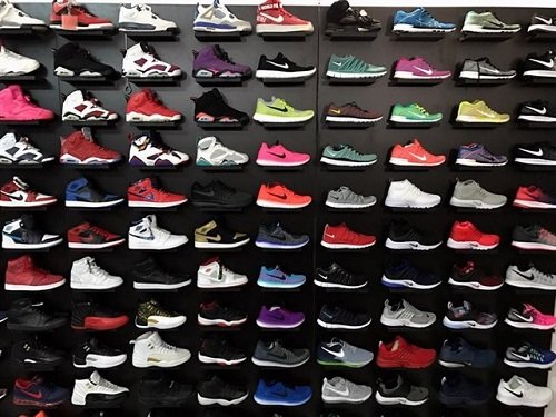 Những shop bán giày Nike chính hãng uy tín ở TPHCM-7