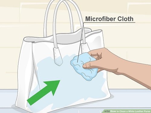Cách làm sạch túi da màu trắng đơn giản, hiệu quả-8