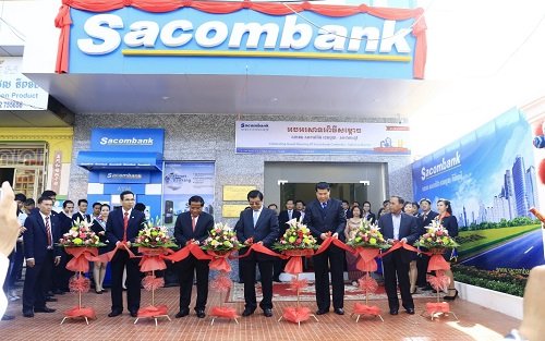 Giờ làm việc ngân hàng Sacombank 2020 từ thứ 2 đến thứ 7-3