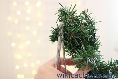 Cách làm cây thông Noel bằng các nguyên liệu đơn giản-22