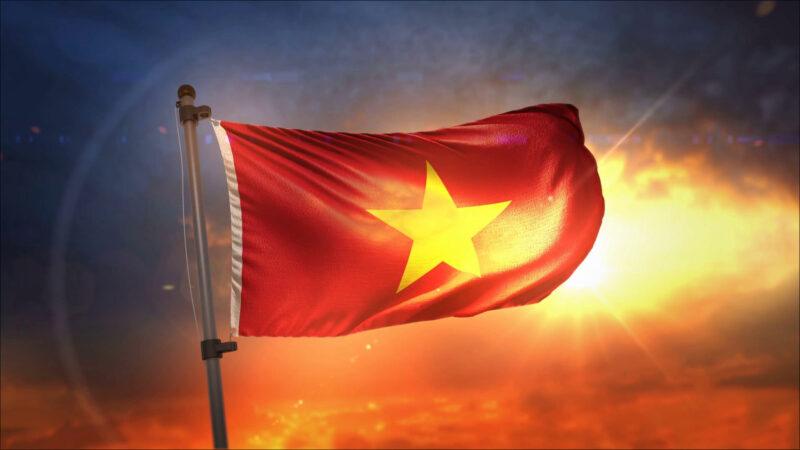 Ảnh nền cờ Việt Nam đẹp nắng vàng phấp phới