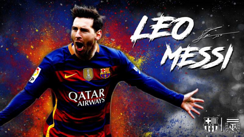 Hình nền Messi chạy giang tay chiến thắng