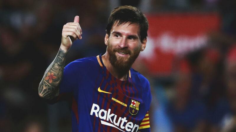 Hình nền Messi cười chiến thắng cùng đồng đội