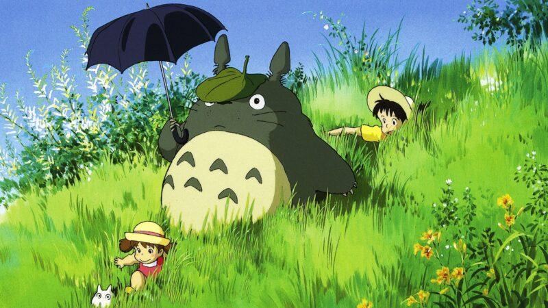 Hình nền Totoro che ô cute